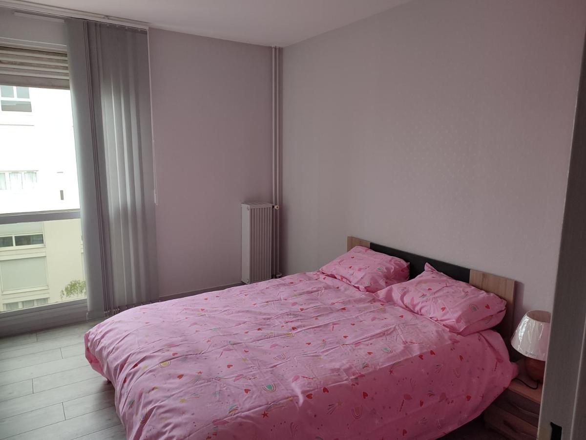 Grand Et Superbe Appartement Proche Paris Creil Exteriör bild